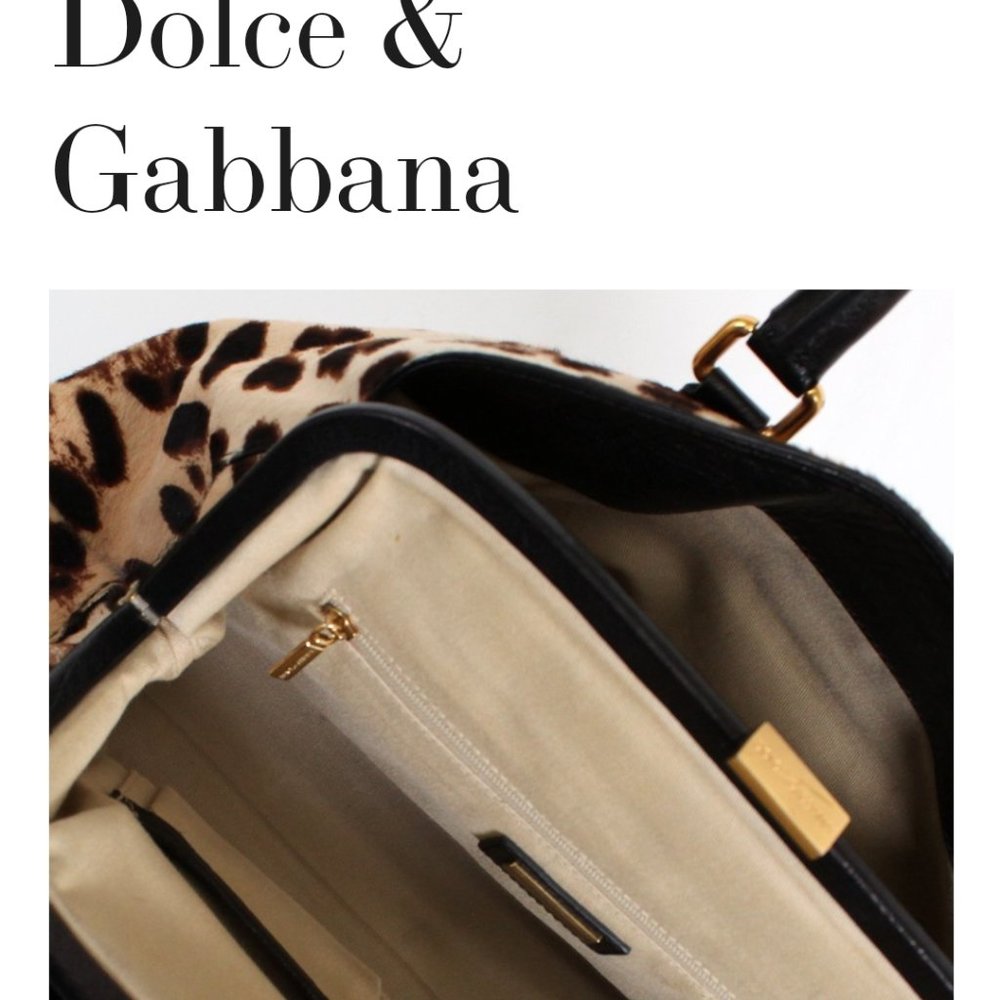 D&G leather purse.
